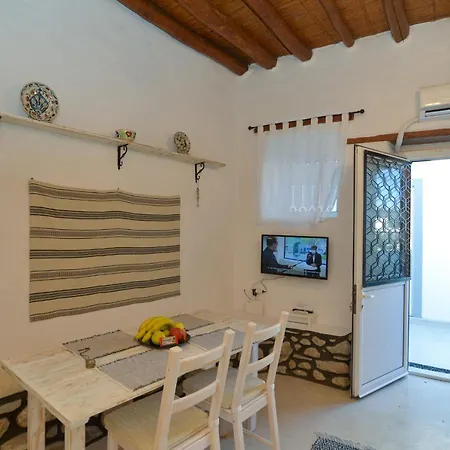 Rhodes Archangelos Traditional In With Private Yard Holiday home